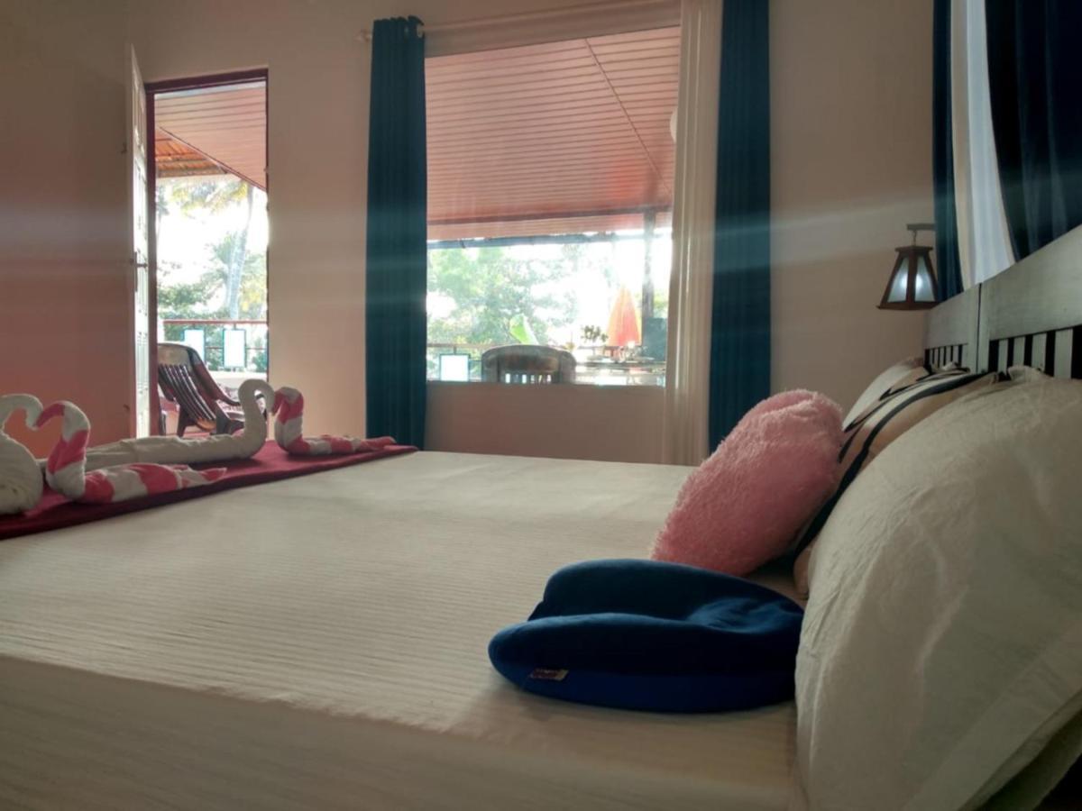 Loveshore Marari Mararikulam Ngoại thất bức ảnh